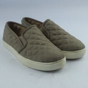 So Authentic American Heritage Women Size 7.5 Grey Quilted Faux Leather Slip On!